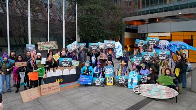 Crowd outside Federal Court Melbourne