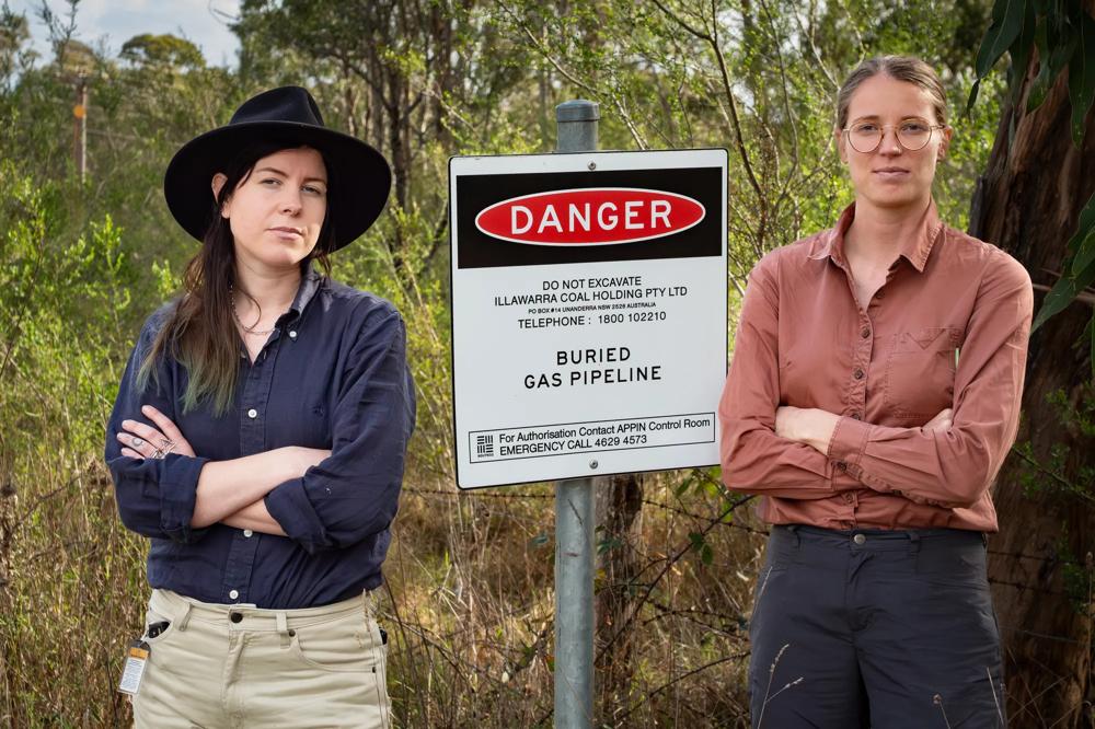 ACF investigator Kim Garratt and lead investigator Annica Schoo conducting methane fieldwork in NSW, June 2023