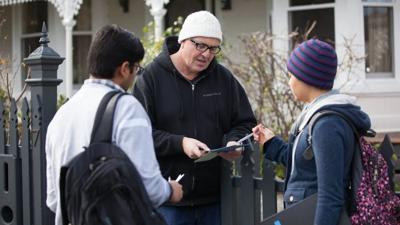 Pulse graph, blue line, fluctuating over time, white background.