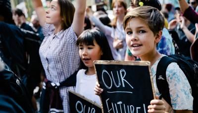 Header image: Text "Move the Money" over a blurred background with a hand holding a coin.