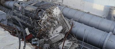 8547344235_c322994922_o Rubble outside Unit 4 (02813319)  Fukushima Daiichi Power Plant CC-BY Gill Tudor, IAEA, Flickr