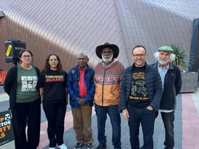 Speakers at Santos AGM rally